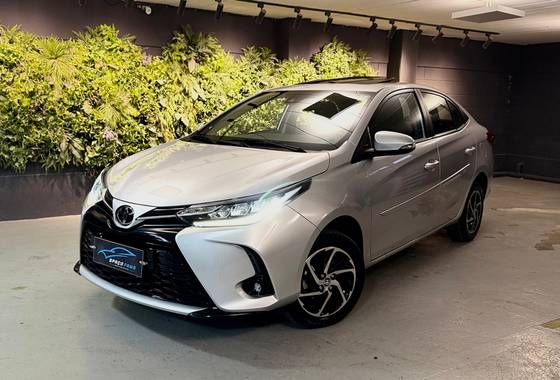 TOYOTA YARIS 1.5 16V FLEX SEDAN XLS CONNECT MULTIDRIVE TOYOTA YARIS 1.5 16V FLEX SEDAN XLS CONNECT MULTIDRIVE